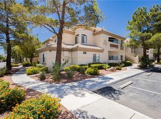 7400 W Flamingo Rd APT 1033, Spring Valley, NV 89147