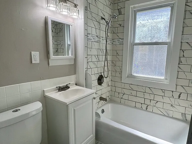 53 Eloise St #51 — Photo 5