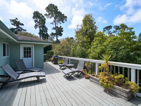 1150 Mestres Dr, Pebble Beach, CA 93953