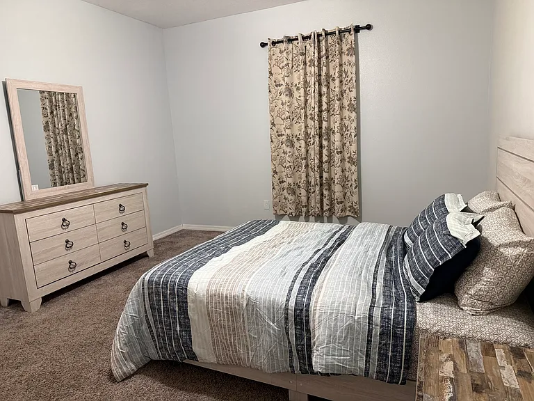 3601 1/2 E Fern St — Photo 10