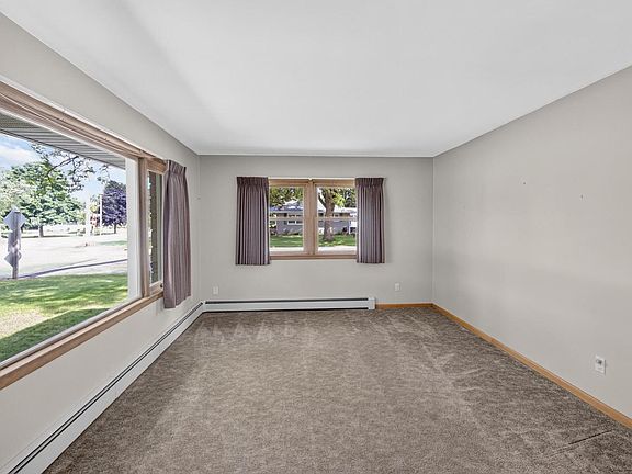 2nd image of W8491 Spring View DRIVE