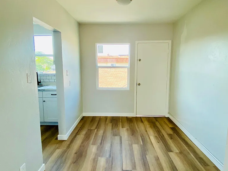 4131 Wilson Ave — Photo 19