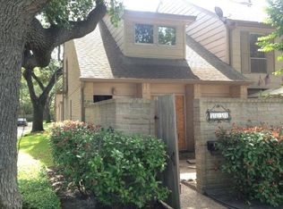 5832 Langfield Rd #5832, Houston, TX 77092
