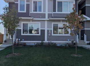 148 Orchards Blvd SW, Edmonton, AB T6X 2G9