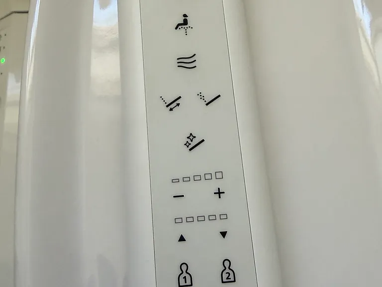 Primary BR - WC - heated toto washlet