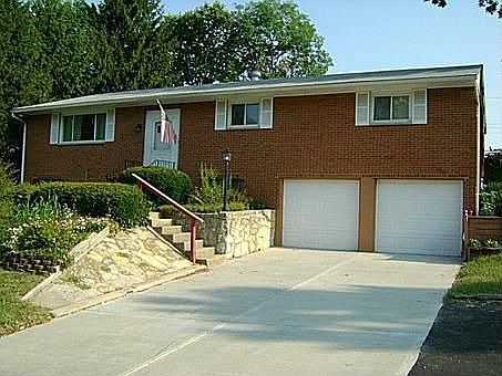 1st image of 2669 Loris Dr