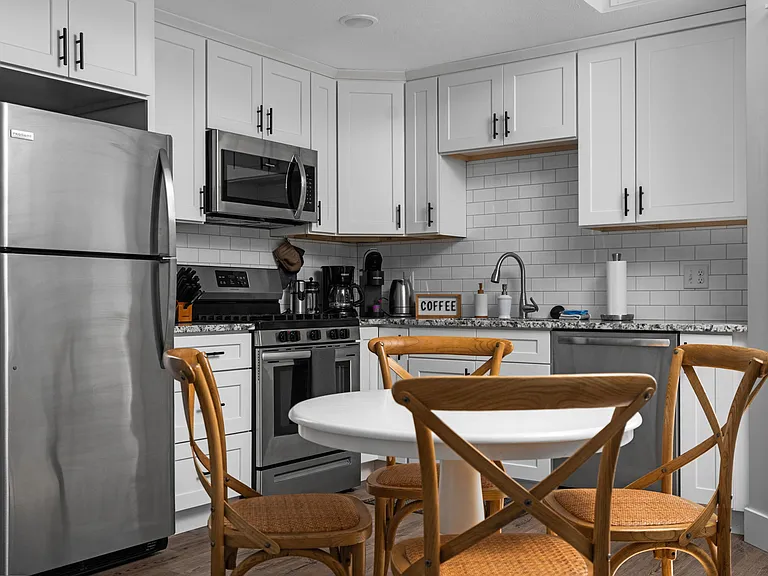 922 E Front St #201 — Photo 37