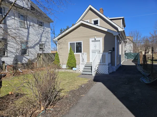 12405 Signet Ave, Cleveland, OH 44120