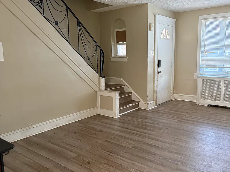 1414 Lardner St — Photo 4