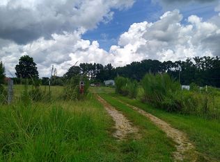 2750 N Fountain Rd, Macclesfield, NC 27852