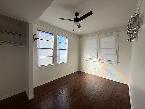2nd image of 2522 Lavender St #1