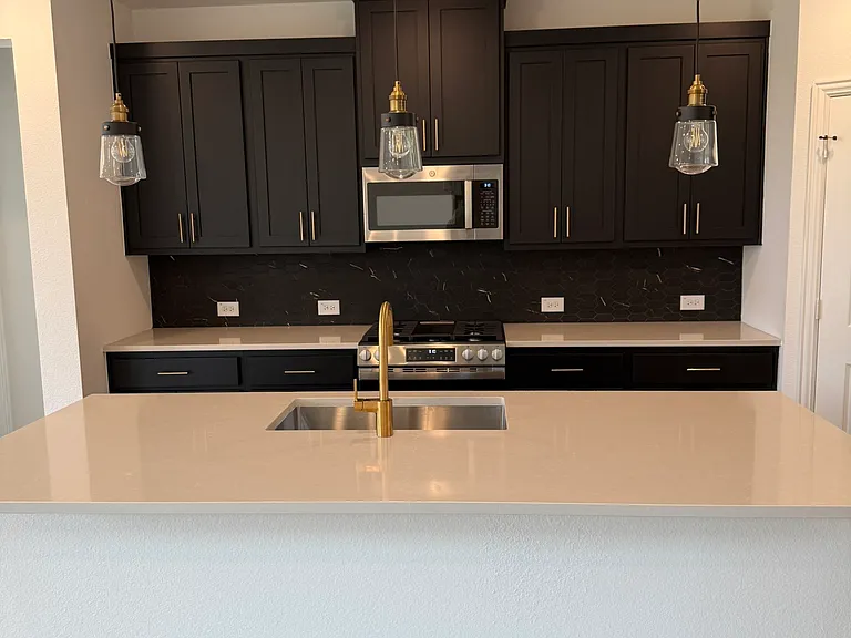 768 Waterhouse Lake Dr — Photo 3