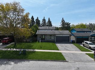3 Oren Blvd, Barrie, ON L4N4T3