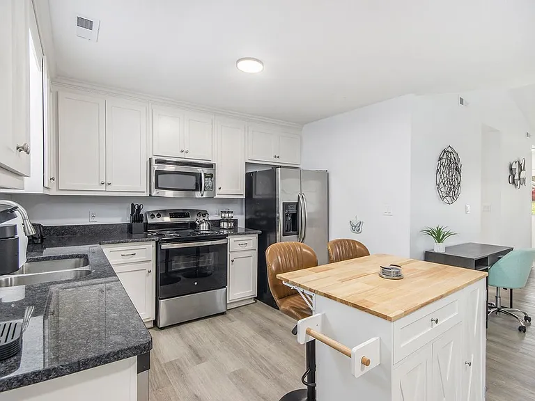 347 Waits Dr SW — Photo 13