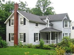 106 Mill River Rd, Oyster Bay, NY 11771