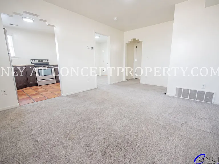 2204 Jefferson Ave — Photo 23