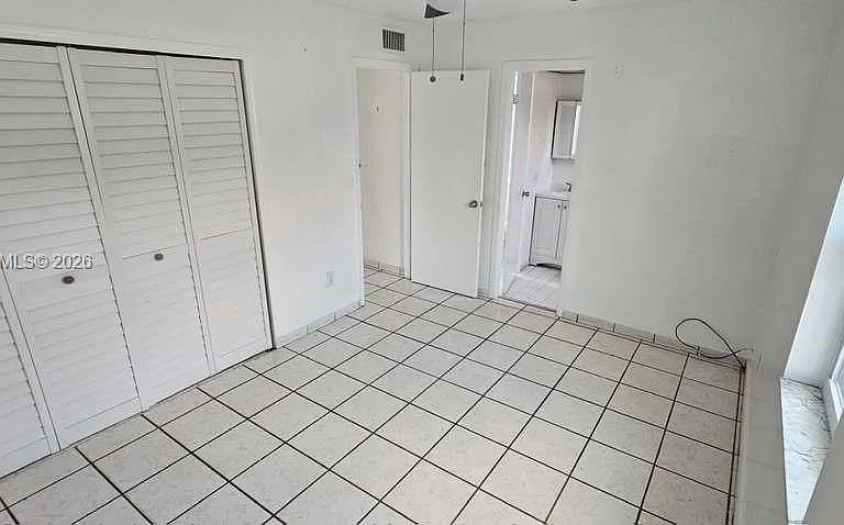 6820 W Flagler St #105 — Photo 8