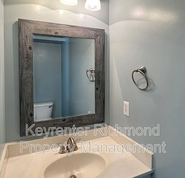 800 Kiefer Field Ct — Photo 12