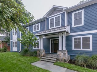 3106 N Glebe Rd, Arlington, VA 22207