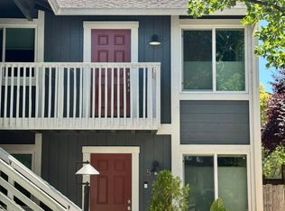 418 Piper St #6, Healdsburg, CA 95448