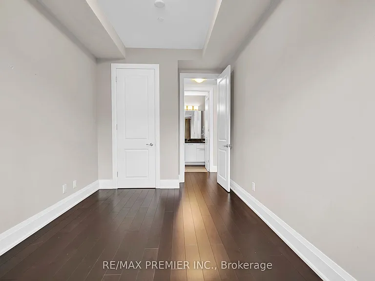 9909 Pine Valley Dr #402 — Photo 18