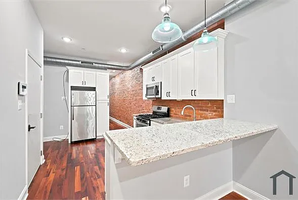 3220 W Diamond St #2 — Photo 10
