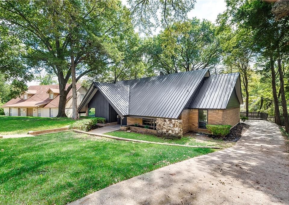 1st image of 3508 Shady Hollow Ln