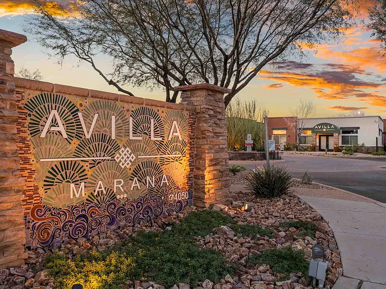 Avilla Marana — Photo 30