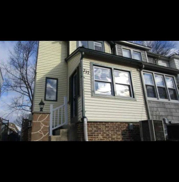 317 Tommy Macadams Way