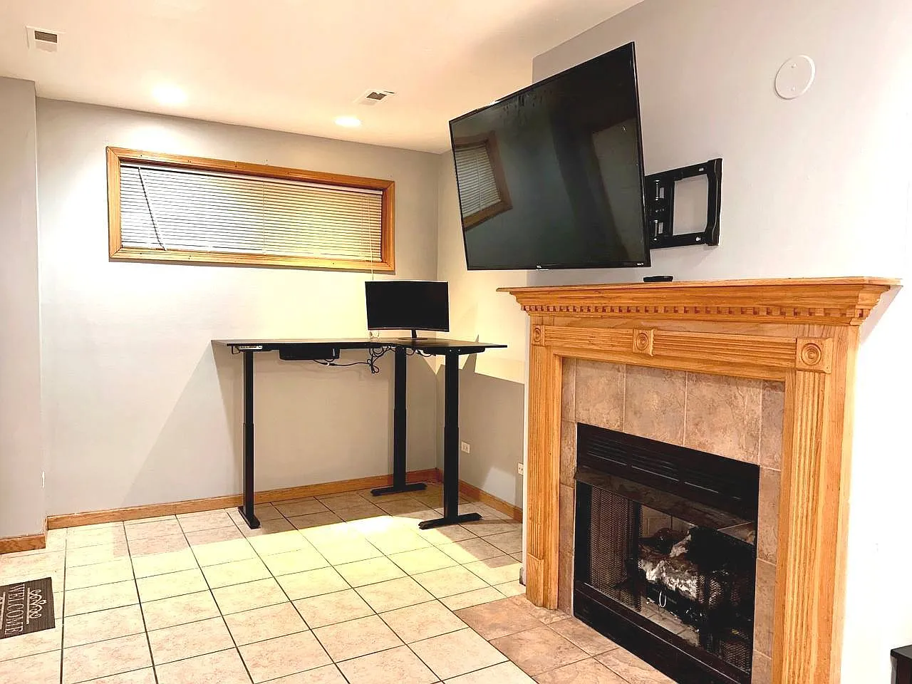 2 bed, 1000 sqft, $1,500 — Photo 3