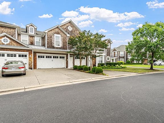 2nd image of 704 Prestwick Turn