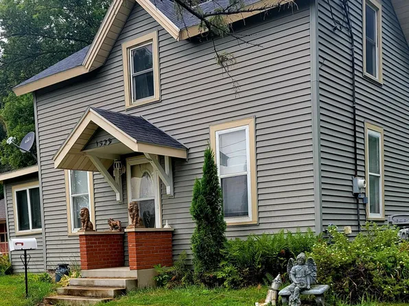 1529 Bush St, Red Wing, MN 55066