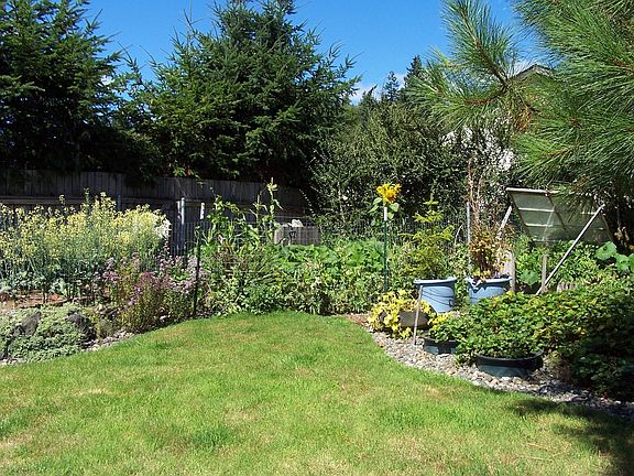 Garden area.