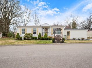 705 Dauphin Dr, Cranberry Township, PA 16066