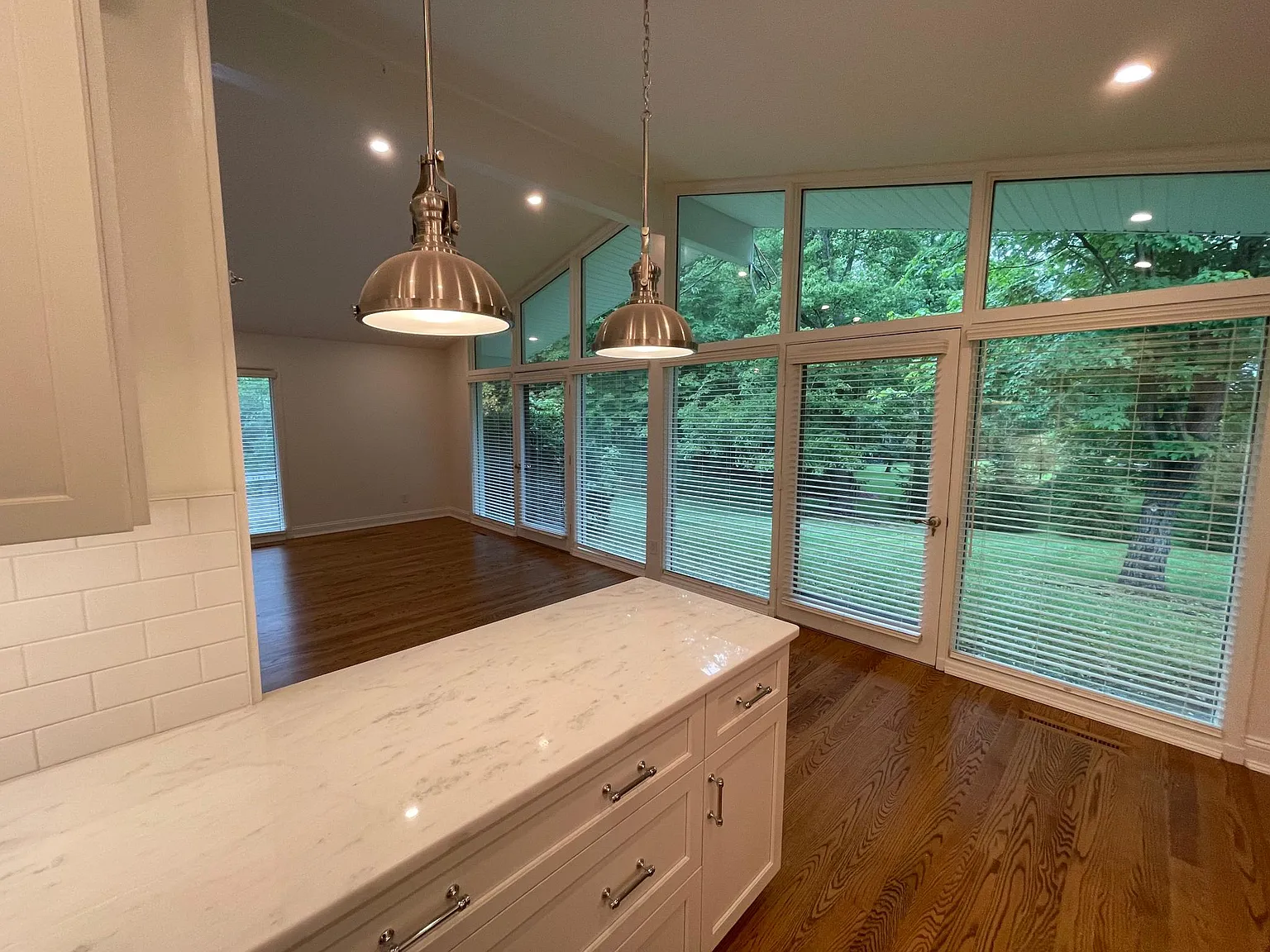 30499 Brookwood Dr — Photo 3
