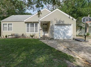 2049 N Burns St, Wichita, KS 67203