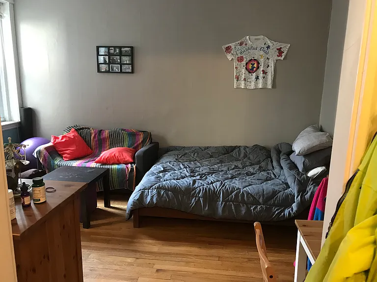 360 Riverway St #16 — Photo 3