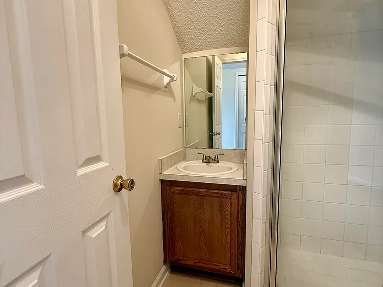 3150 Highland Grove Dr — Photo 46