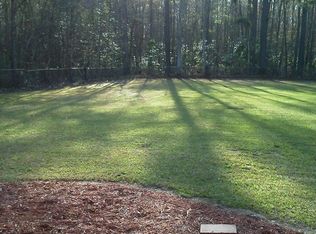 8793 Deerwood Dr, North Charleston, SC 29406