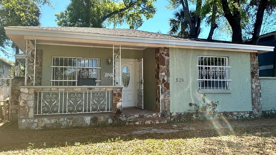1st image of 505 E COLUMBUS DRIVE