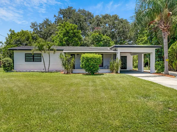 2403 Kelly Court, Fort Pierce, FL 34982