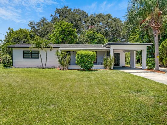 2403 Kelly Court, Fort Pierce, FL 34982