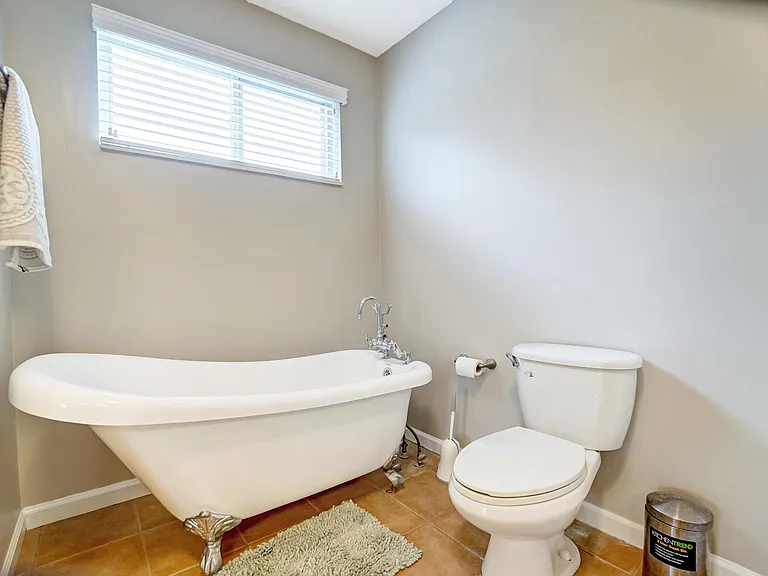 3234 Walkerview Dr — Photo 30