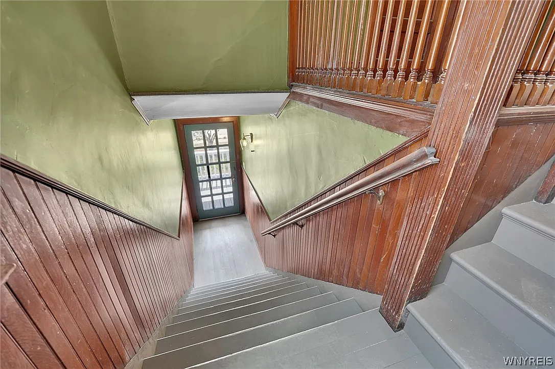 3 bed, 1.0 bath, 1632 sqft, $1,875 — Photo 4