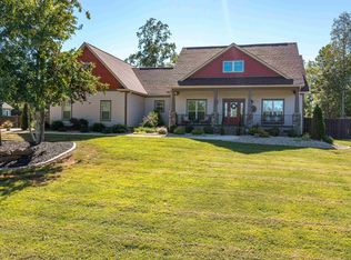 347 Country Oak Rd, Chesnee, SC 29323