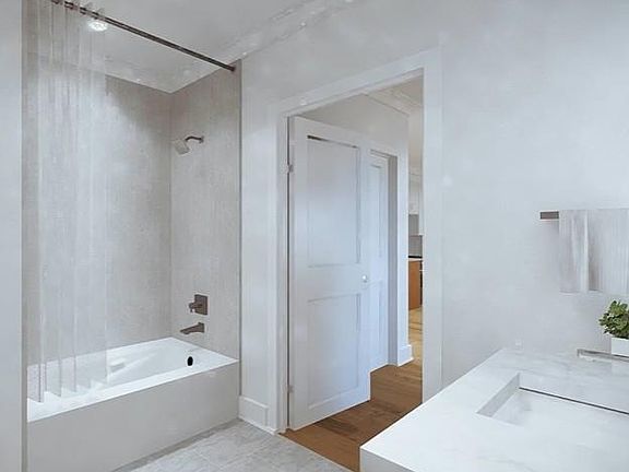 5th image of 370 Underhill Avenue