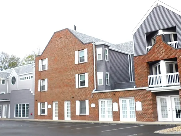 212 Humphrey St Suite 202, Marblehead, MA 01945