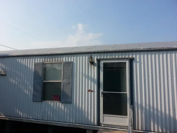 735 5th St, San Leon, TX 77539