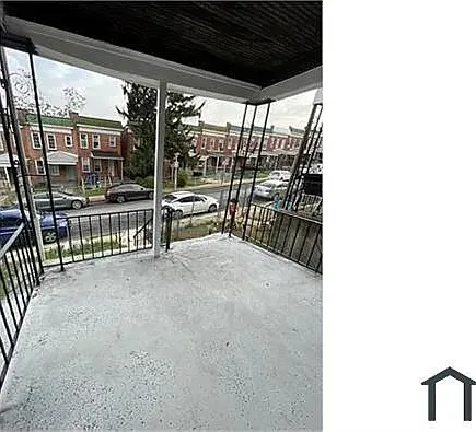 742 N Edgewood St — Photo 6