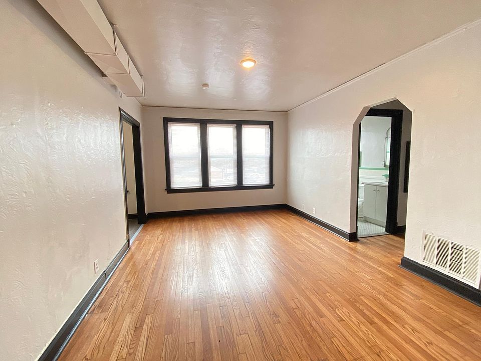 1st image of 4555 Gravois Ave #302